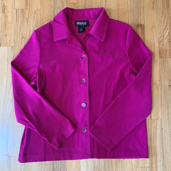 Button Down Shirt 🌸 - Picture 1 of 2